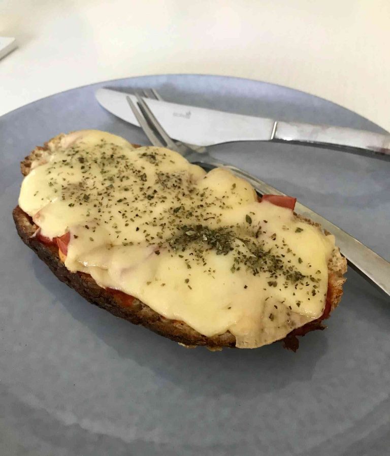 Lekker pizzabrood voor tussen de middag