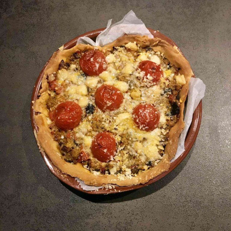 Italiaanse quiche met aubergine, paprika, tomaat en tofu!