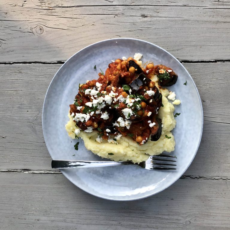Arabisch stoofpotje met aubergine en kikkererwten