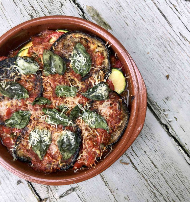 Pittige vegetarische lasagne met aubergine