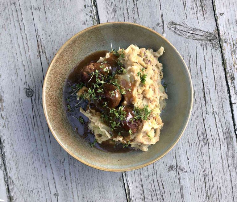 Spitskoolstamppot en gehaktballen