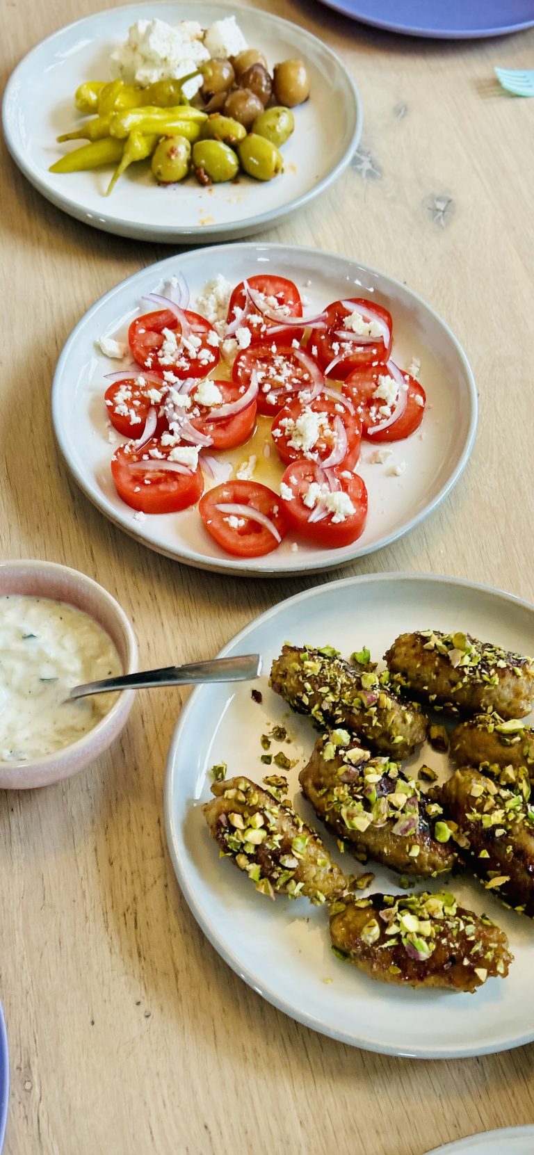 Kipköfte met honing en pistachenootjes